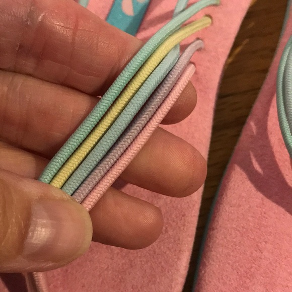 Mella Elastic Banded flip flops - Picture 2 of 3